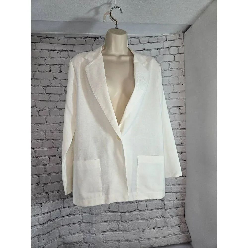 Briggs Petite Vintage Womens Size 8P White Blazer
